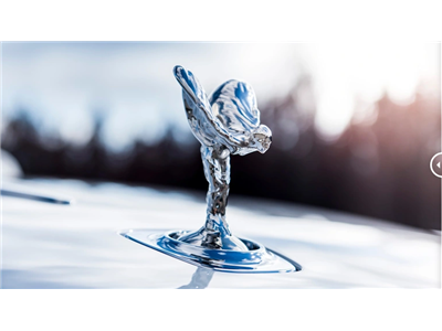 Rolls-Royce thay đổi biểu tượng Spirit of Ecstasy
