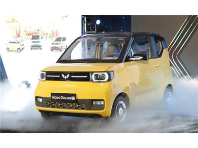 Ôtô rẻ nhất Việt Nam ra mắt, giá từ 239 triệu đồng