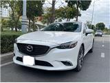Mazda 6 2.0 Premium 2021 trắng