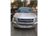 Bán 200tr isuzu Dmax 3.0, số sàn, xe đẹp. Tiếp người dùng thiện chí